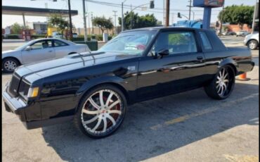Buick-grand-national-1986-black-10