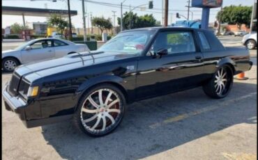 Buick-grand-national-1986-black
