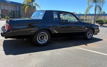 Buick-grand-national-1987-black-11