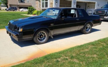 Buick-grand-national-1987-black-2