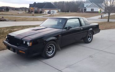 Buick-grand-national-1987-black