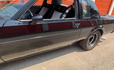 Buick-grand-national-1987-black