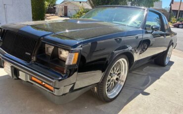 Buick-grand-national-1987-black