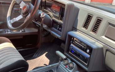 Buick-grand-national-1987-black-5