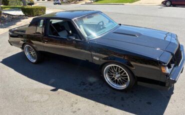 Buick-grand-national-1987-black-8