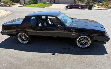 Buick-grand-national-1987-black-9
