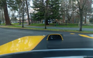Buick-gsx-1970-yellow-17