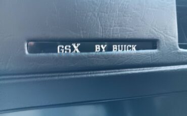 Buick-gsx-1970-yellow-5