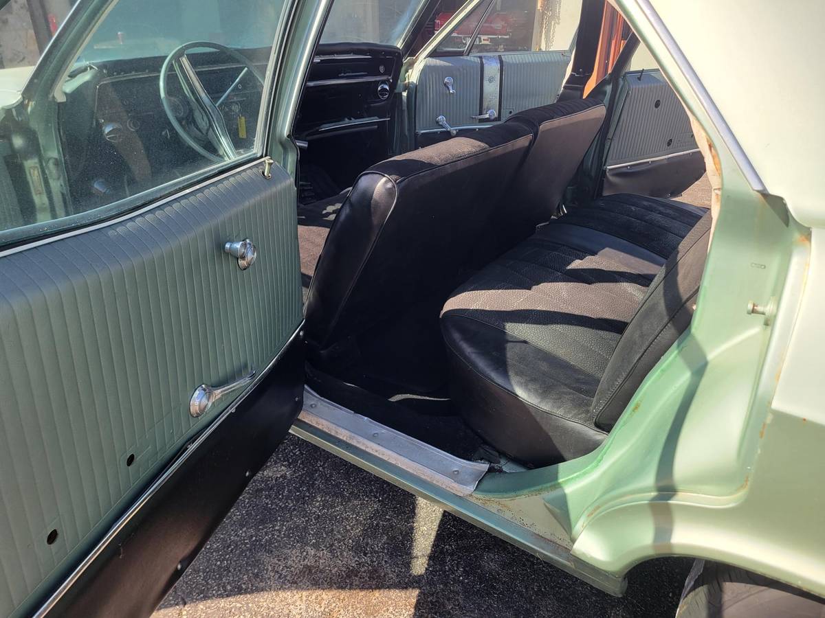 Buick-lasabre-1966-green-20