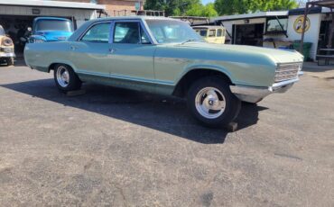 Buick-lasabre-1966-green-23