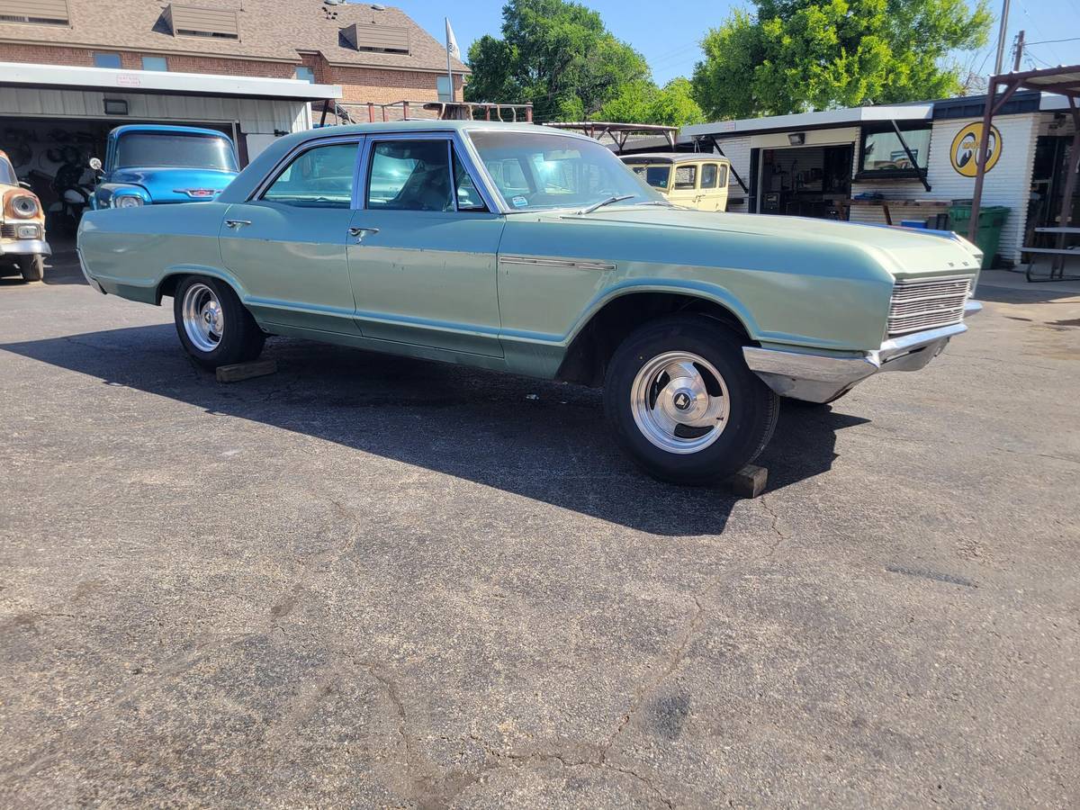Buick-lasabre-1966-green-23