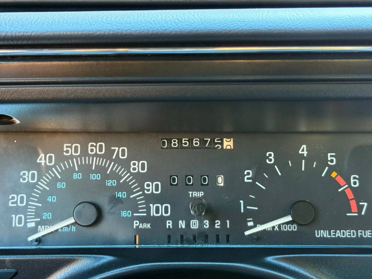Buick-lesabre-1993-custom-116