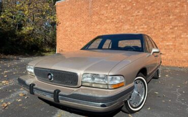 Buick-lesabre-1993-custom-14