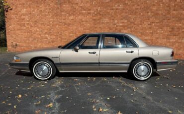 Buick-lesabre-1993-custom-67