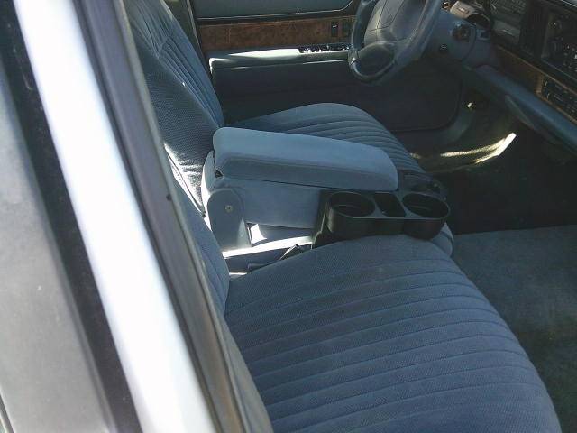 Buick-lesabre-1995-white-1