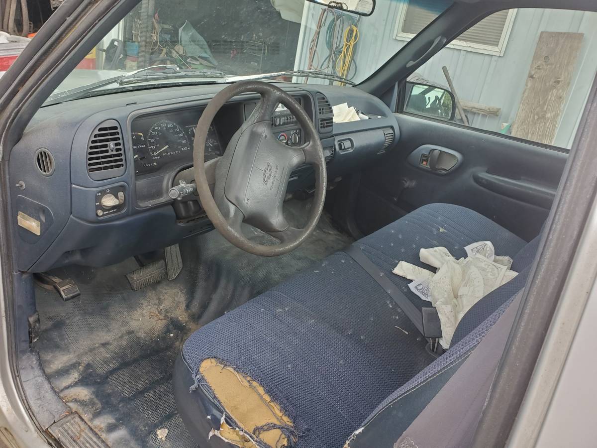 Buick-park-ave-1996-blue-14