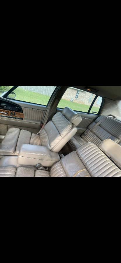 Buick-park-avenue-1995-custom-10