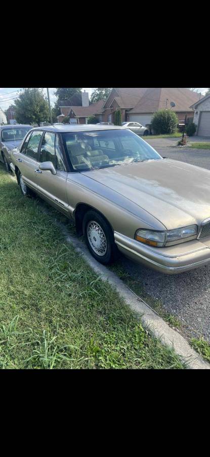 Buick-park-avenue-1995-custom-4