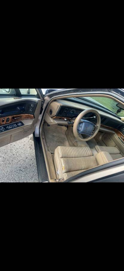 Buick-park-avenue-1995-custom-6