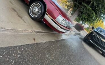 Buick-park-avenue-ultra-1985-red-4