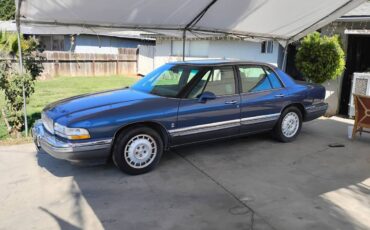 Buick-park-avenue-ultra-1994