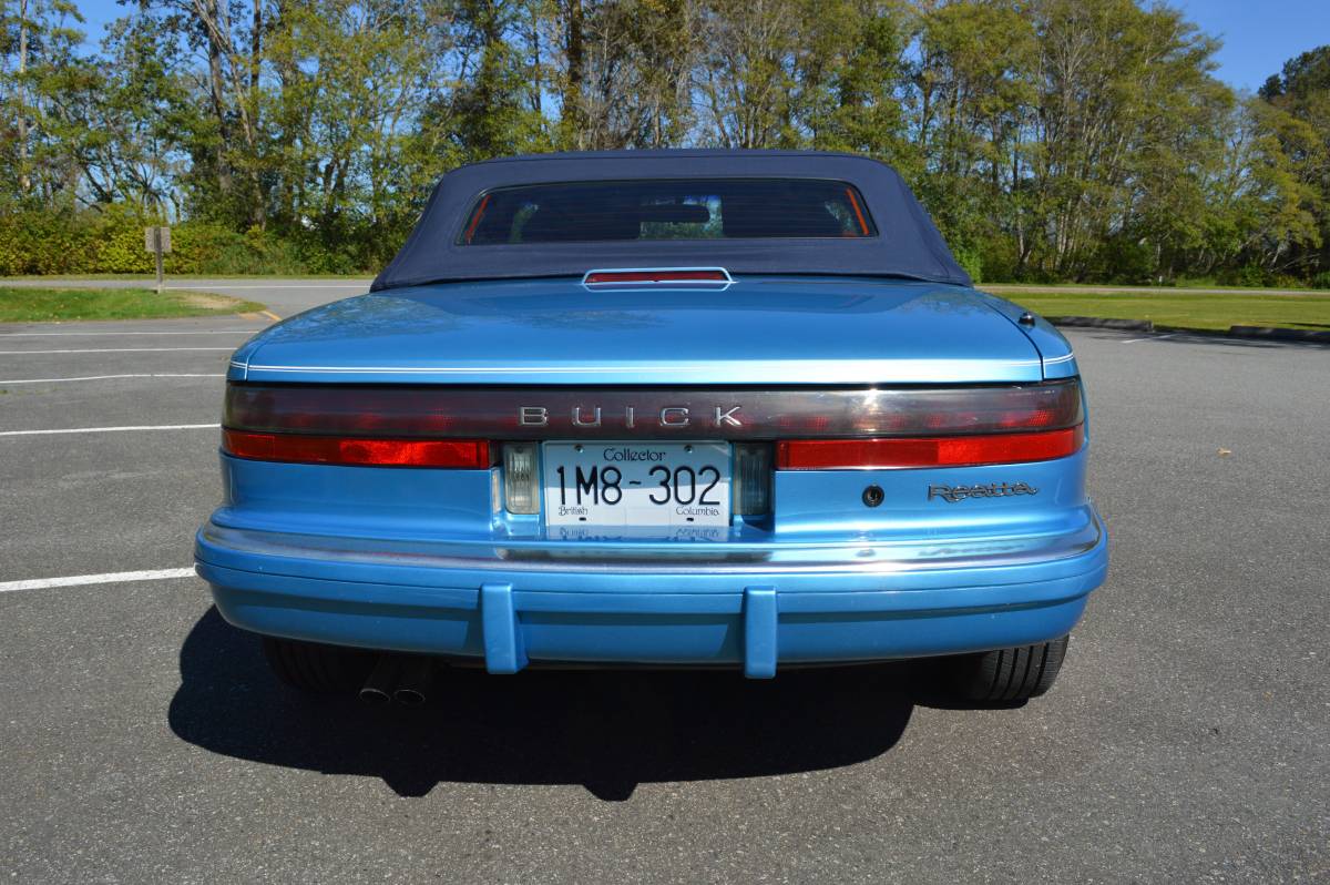 Buick-reatta-1990-blue-12