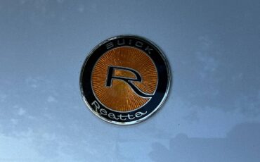 Buick-reatta-1990-silver-19