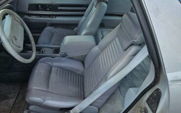 Buick-reatta-1991-red-2