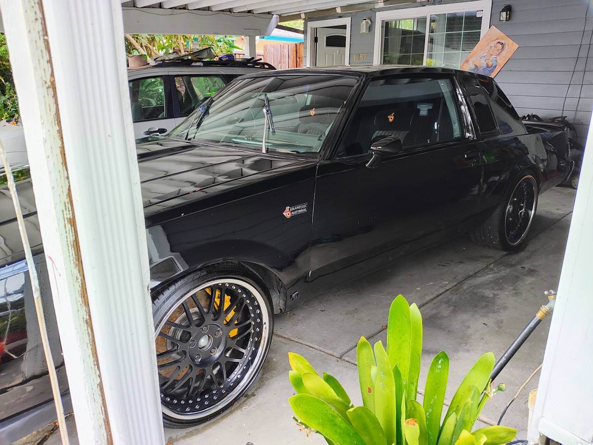 Buick-regal-1981-black-15