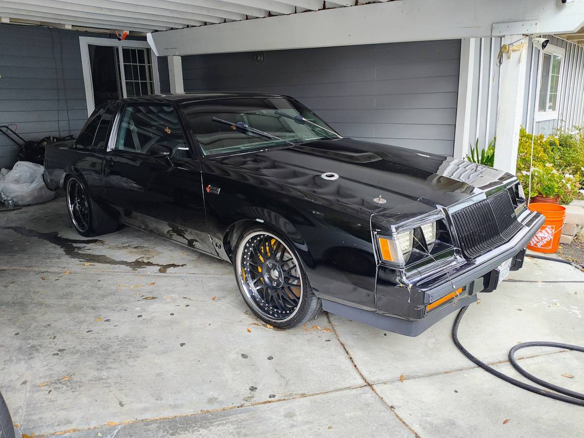 Buick-regal-1981-black-16