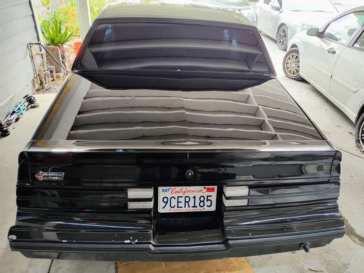 Buick-regal-1981-black-19