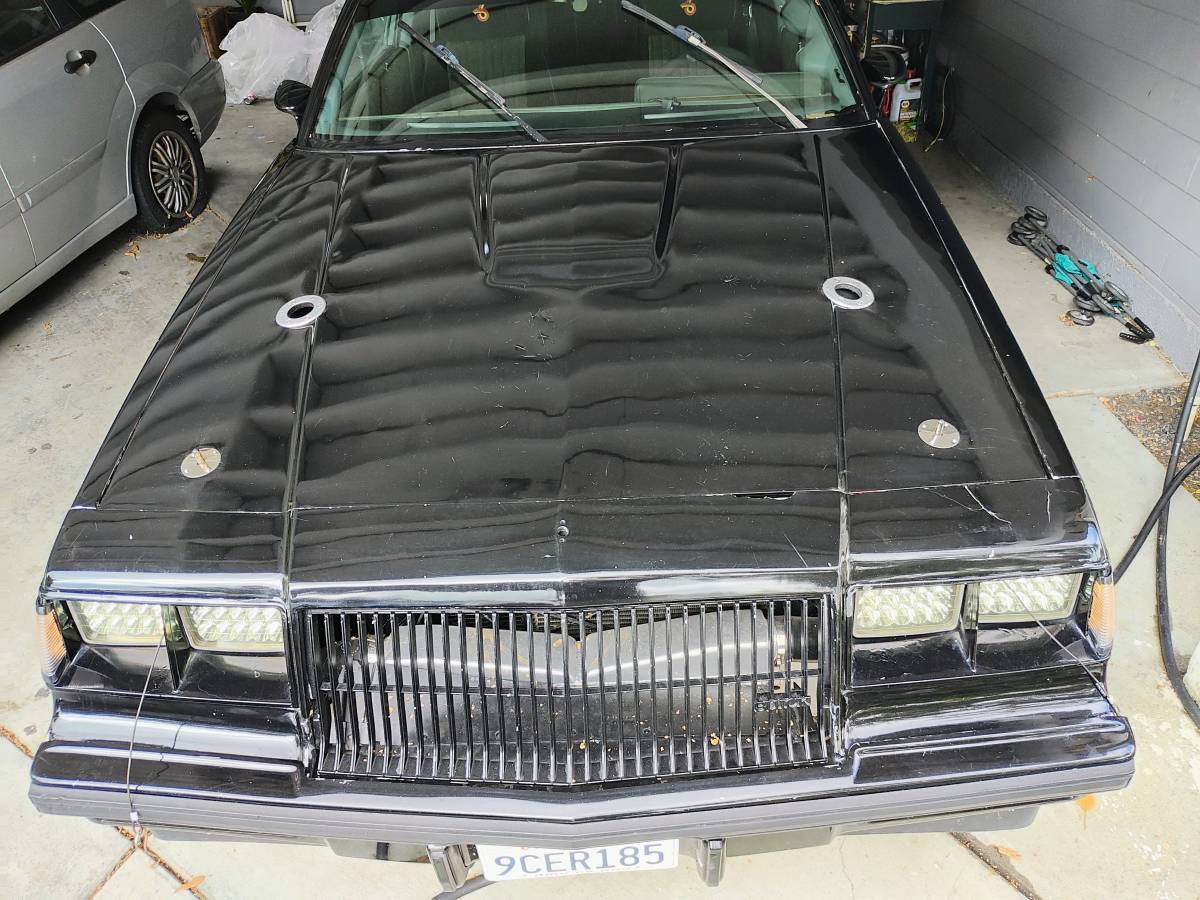 Buick-regal-1981-black-20