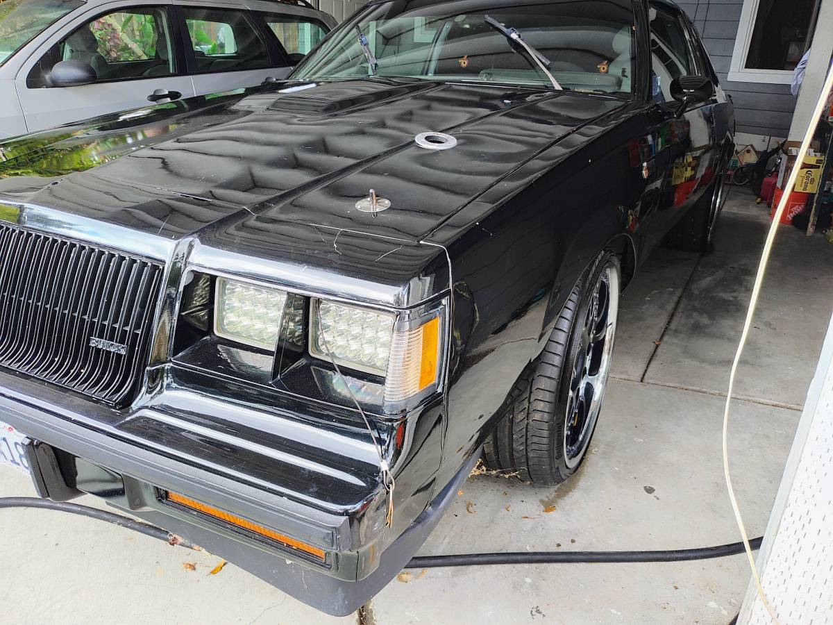 Buick-regal-1981-black-21