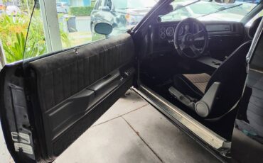 Buick-regal-1981-black-4
