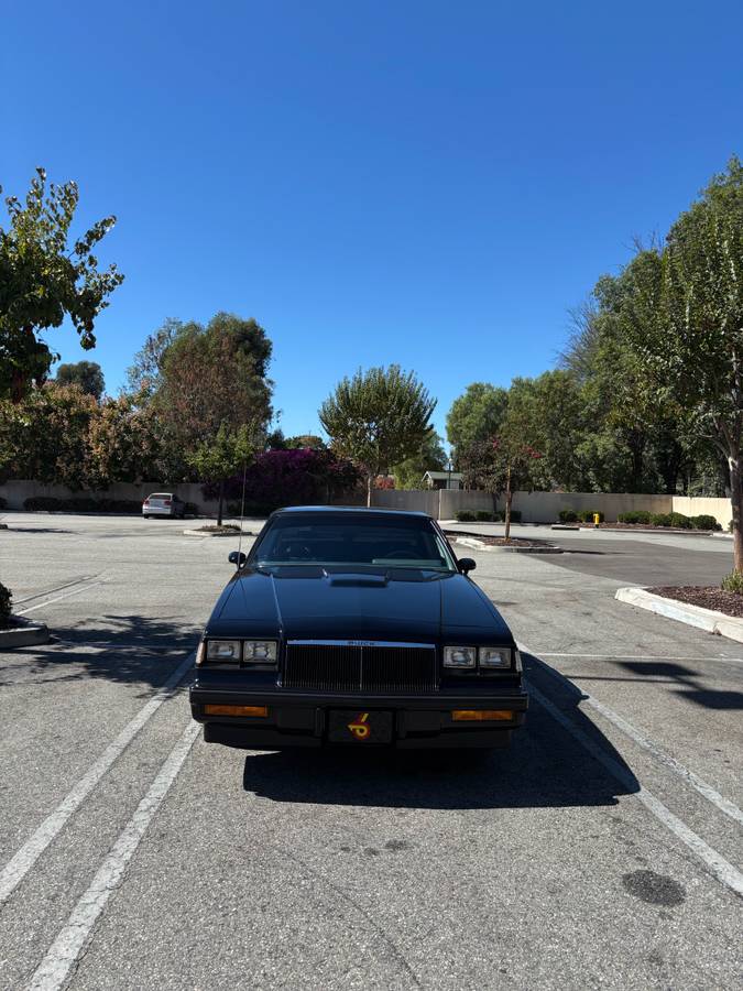 Buick-regal-1986-black-3