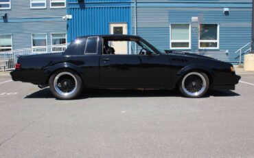 Buick-regal-1987-black-19