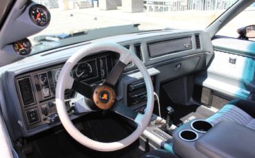 Buick-regal-1987-black-7