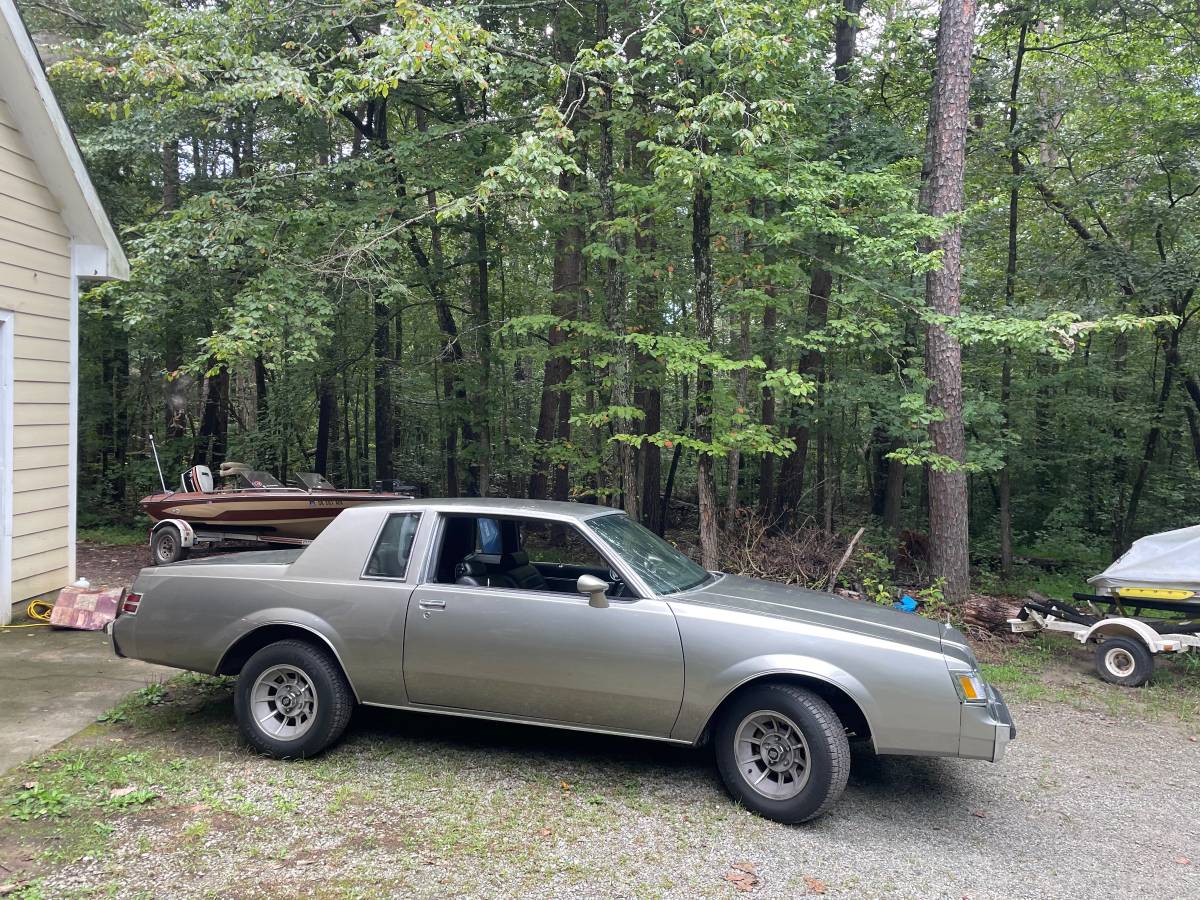 Buick-regal-limited-1984-4