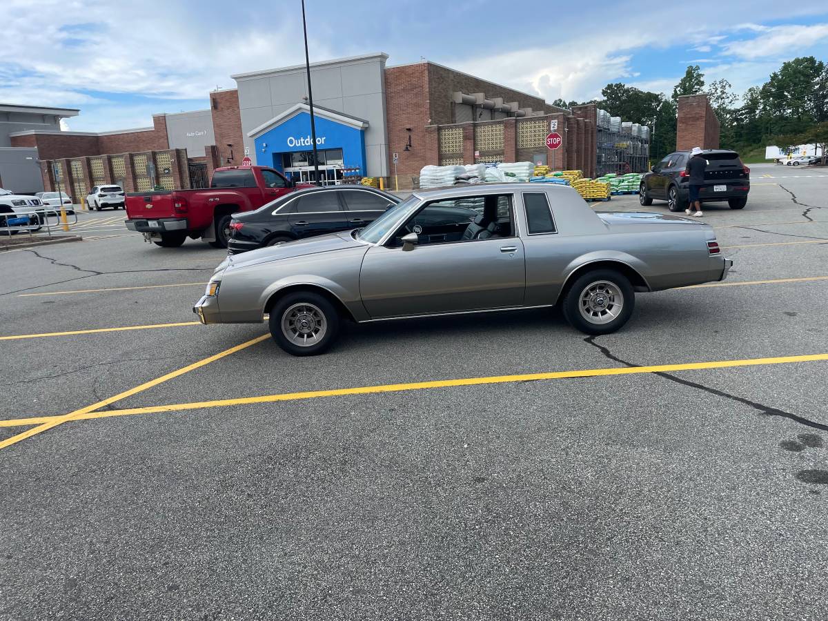 Buick-regal-limited-1984-5