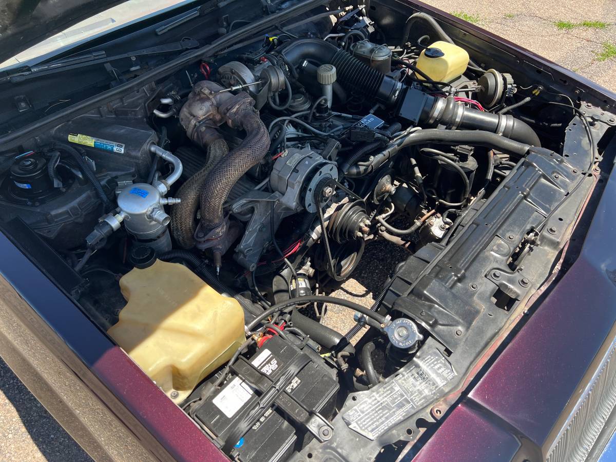 Buick-regal-t-type-1984-2