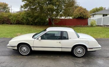 Buick-rialta-1989-white-2