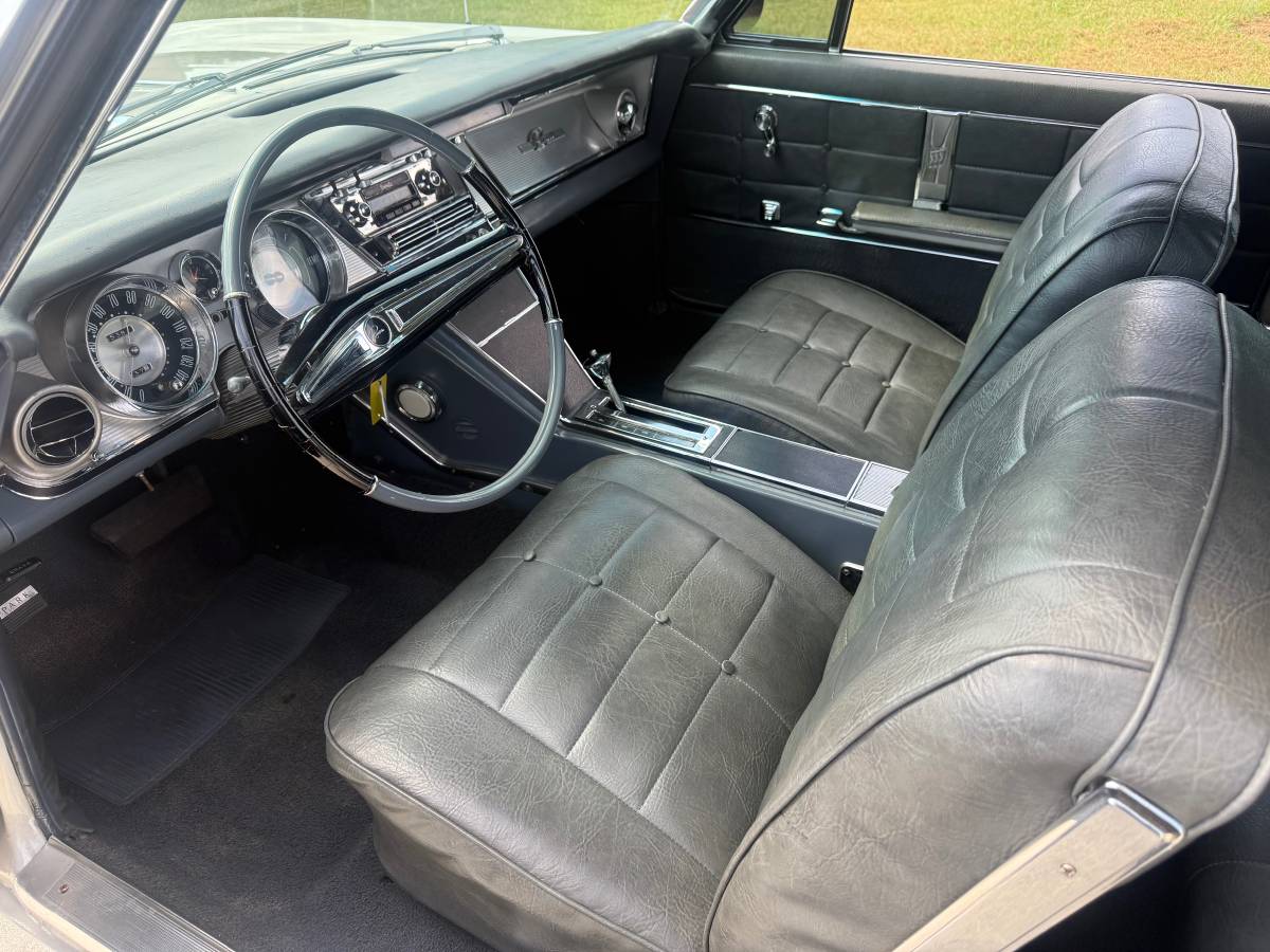 Buick-riviera-1963-grey-2