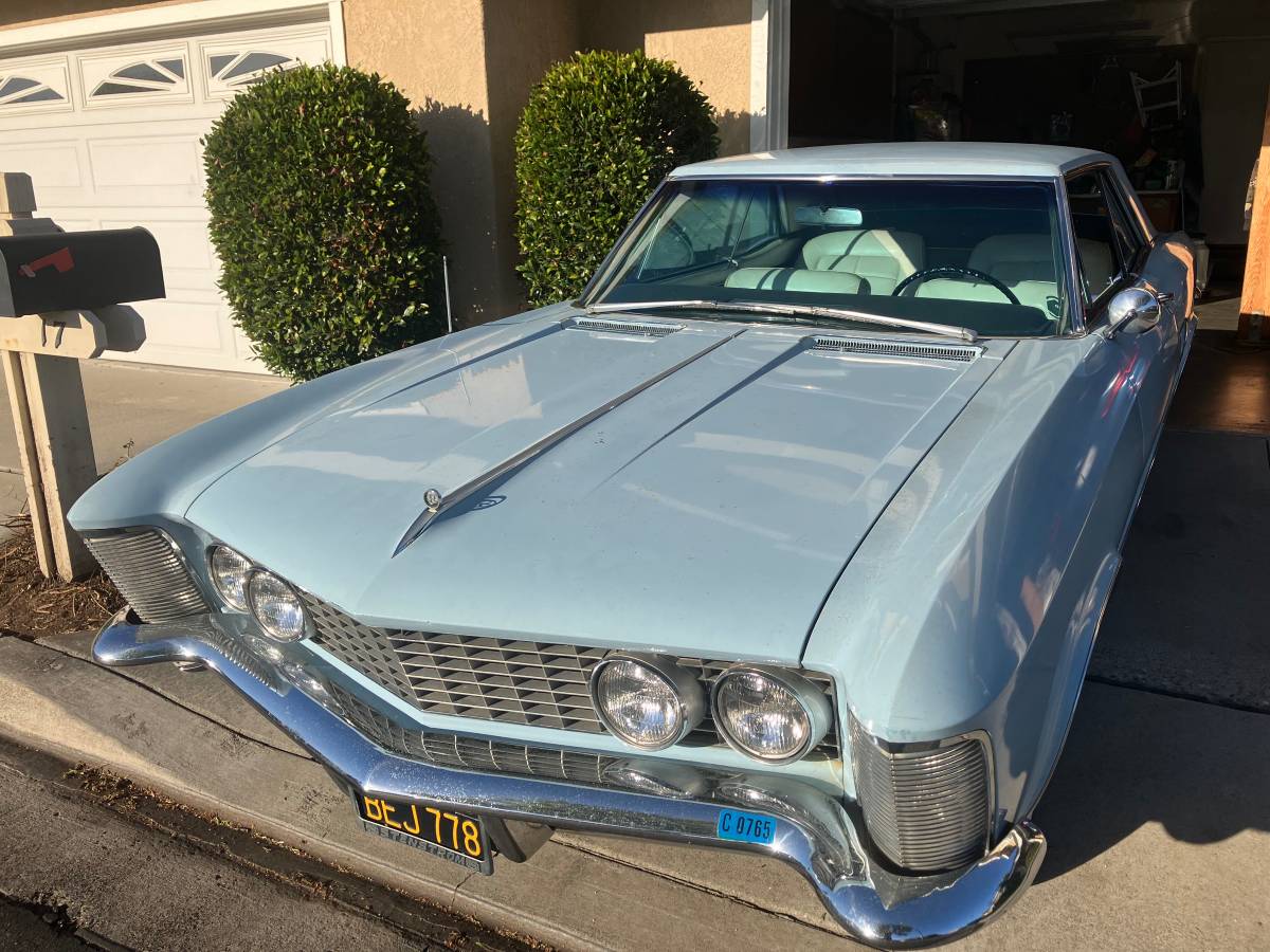 Buick-riviera-1964-blue-15