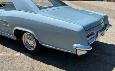 Buick-riviera-1964-blue-2