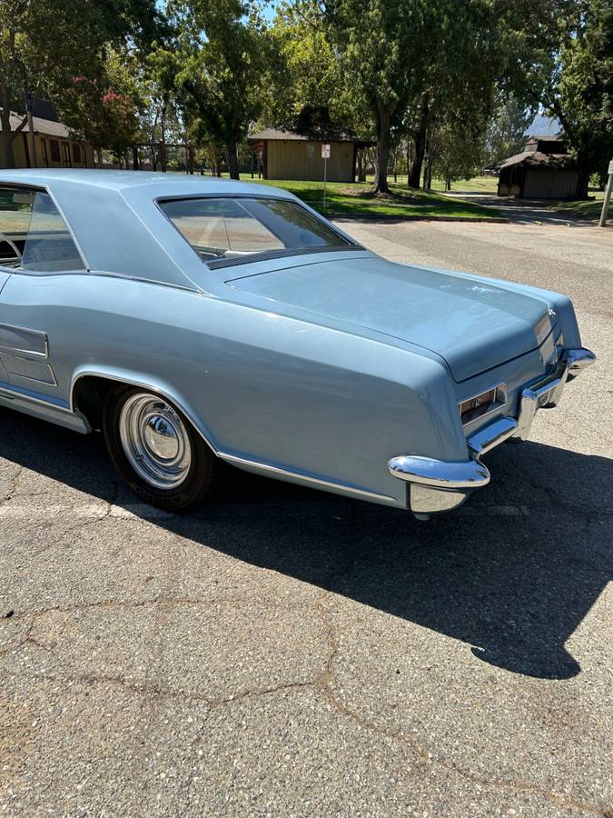 Buick-riviera-1964-blue-2