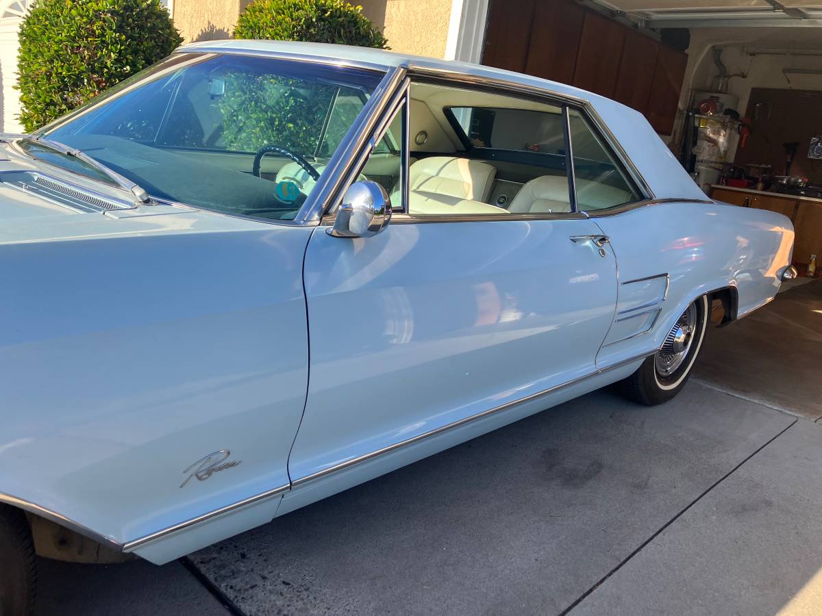 Buick-riviera-1964-blue-9