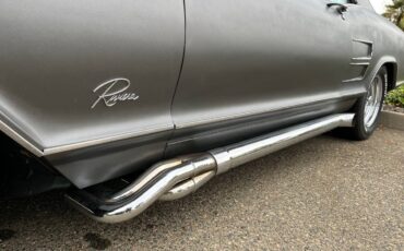 Buick-riviera-1964-grey-33