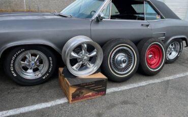 Buick-riviera-1964-grey-40