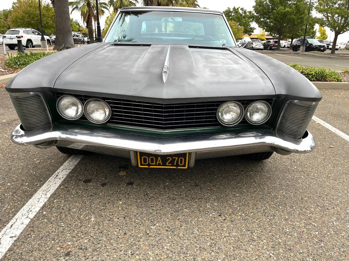 Buick-riviera-1964-grey-57