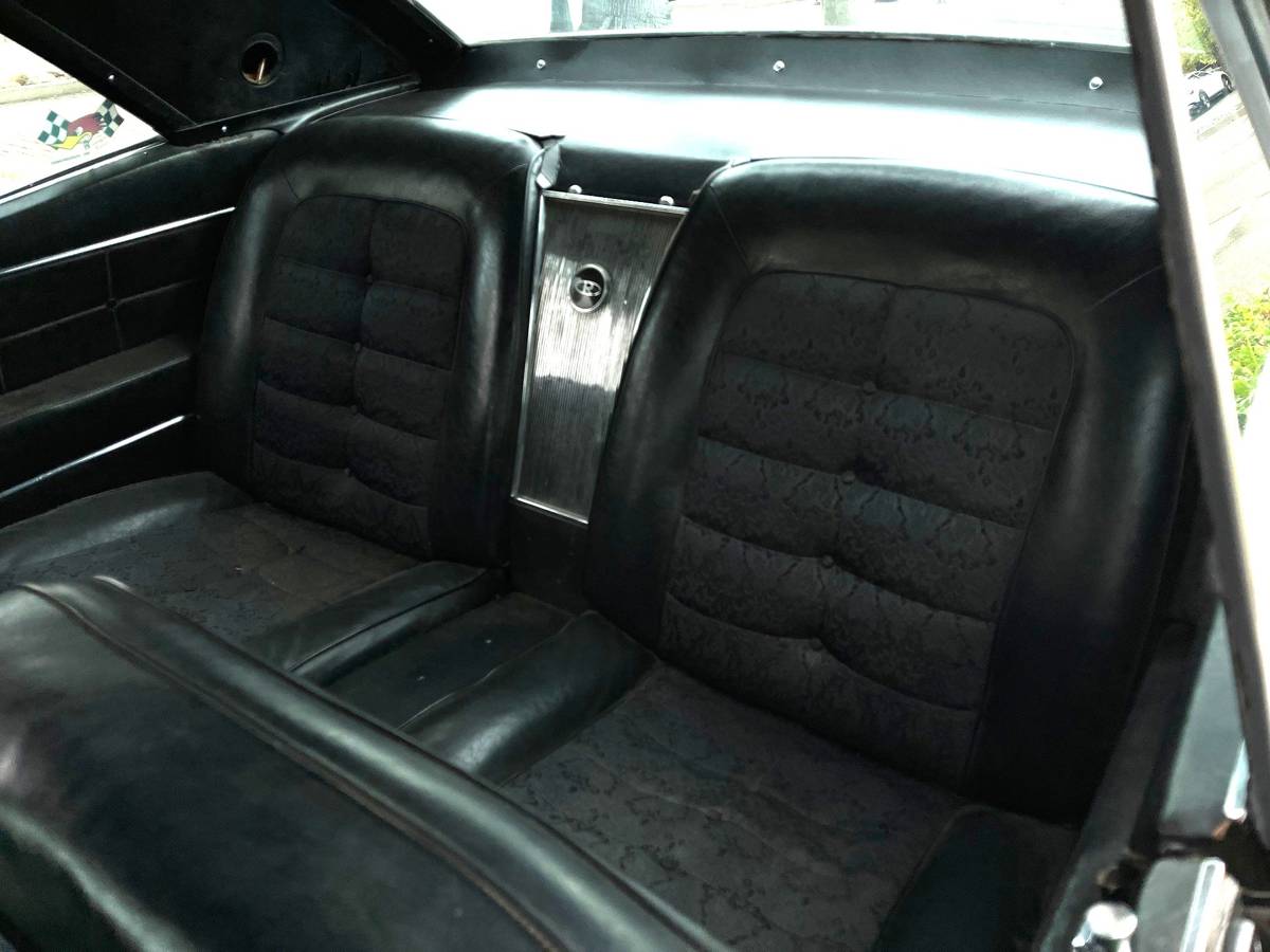 Buick-riviera-1964-grey-7